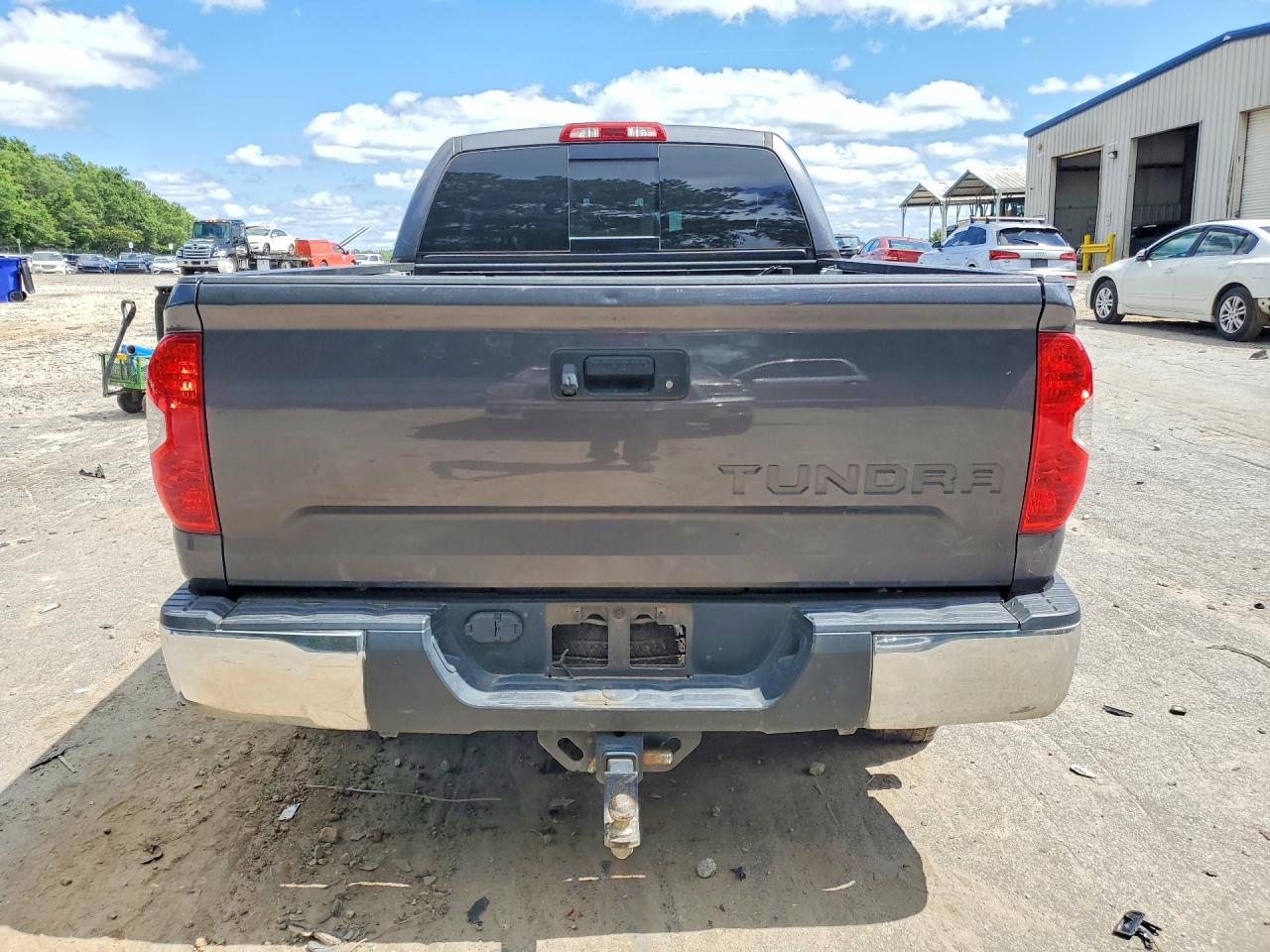 2019 TOYOTA TUNDRA