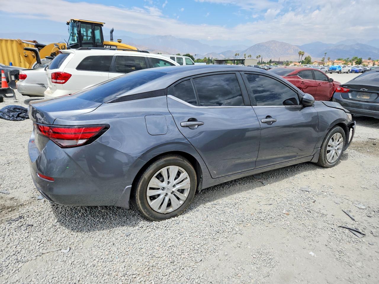 2022 NISSAN SENTRA