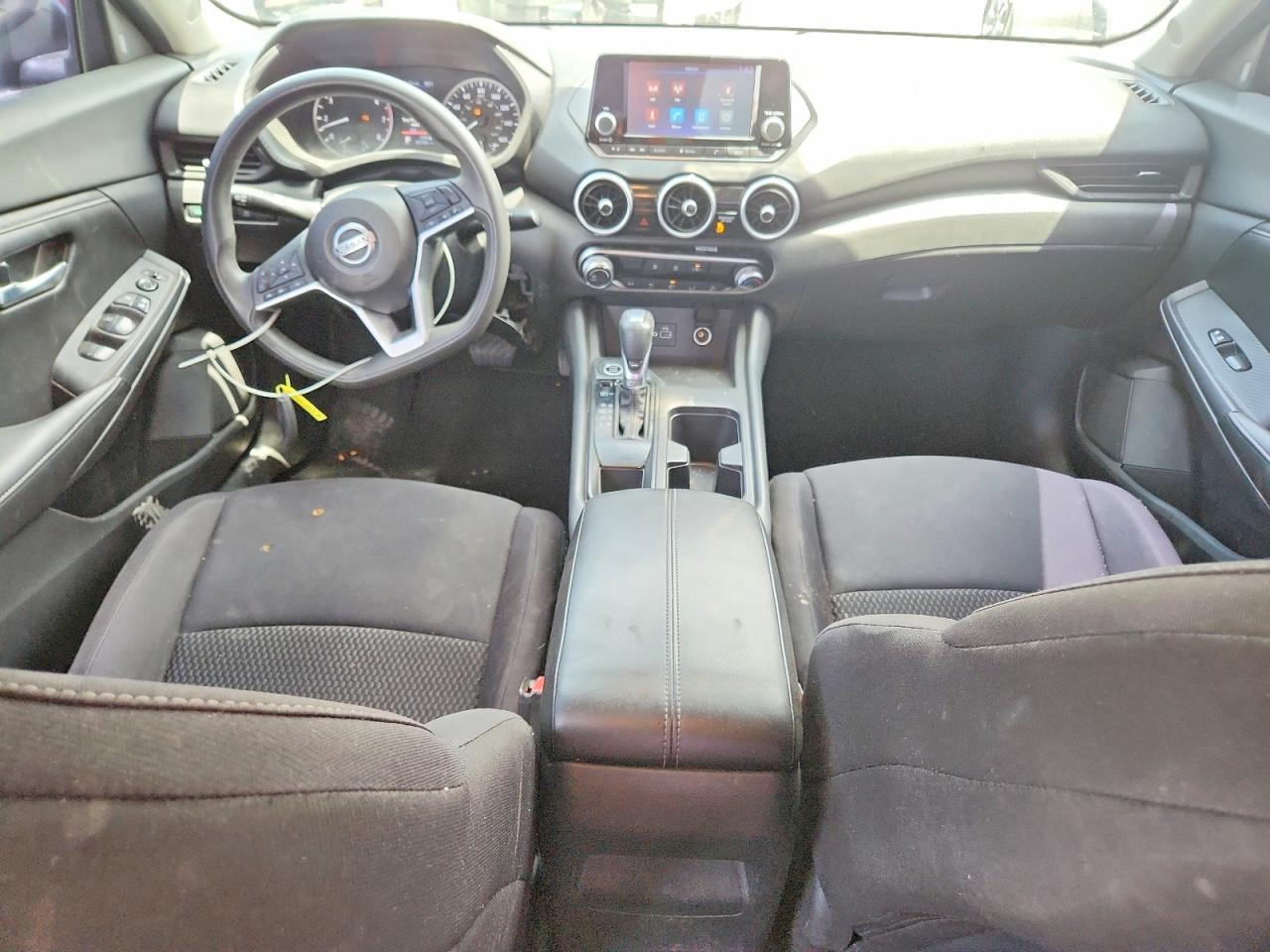 2022 NISSAN SENTRA