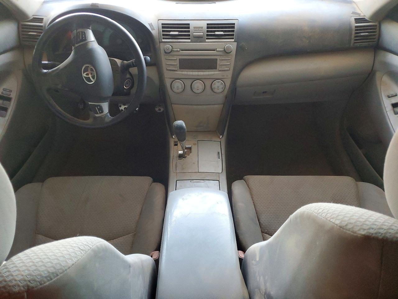 2011 TOYOTA CAMRY