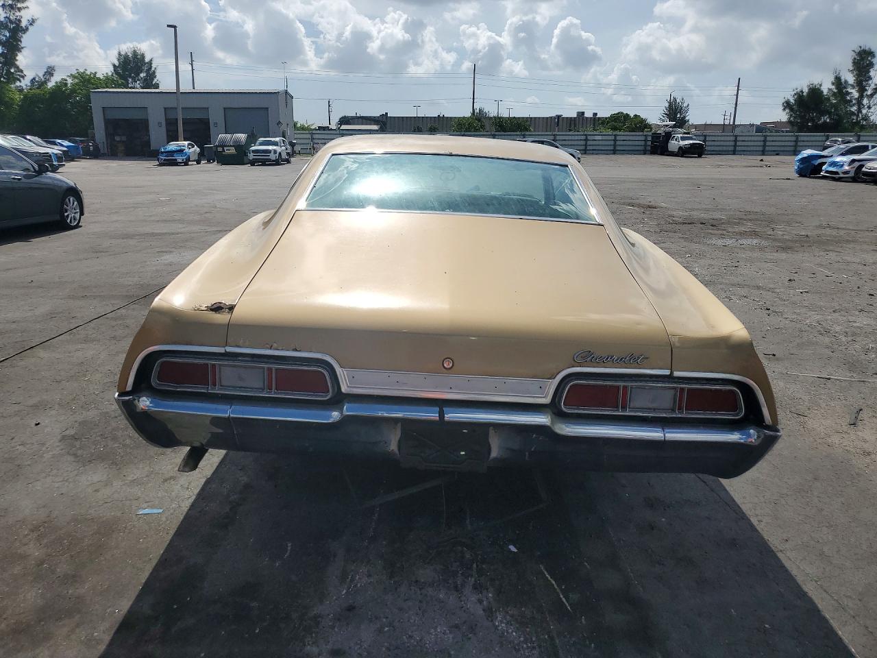 1967 CHEVROLET IMPALA