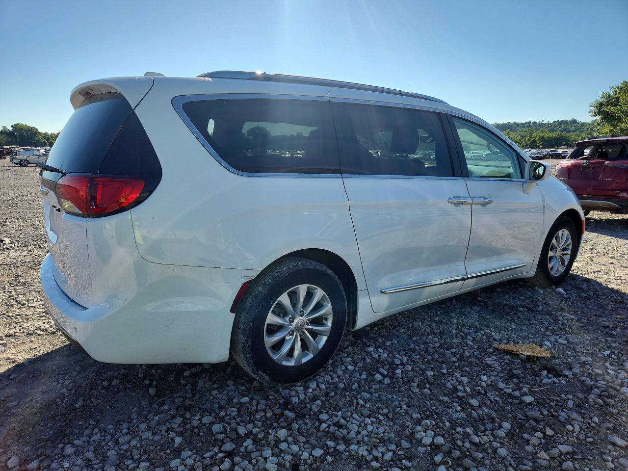 2018 CHRYSLER PACIFICA
