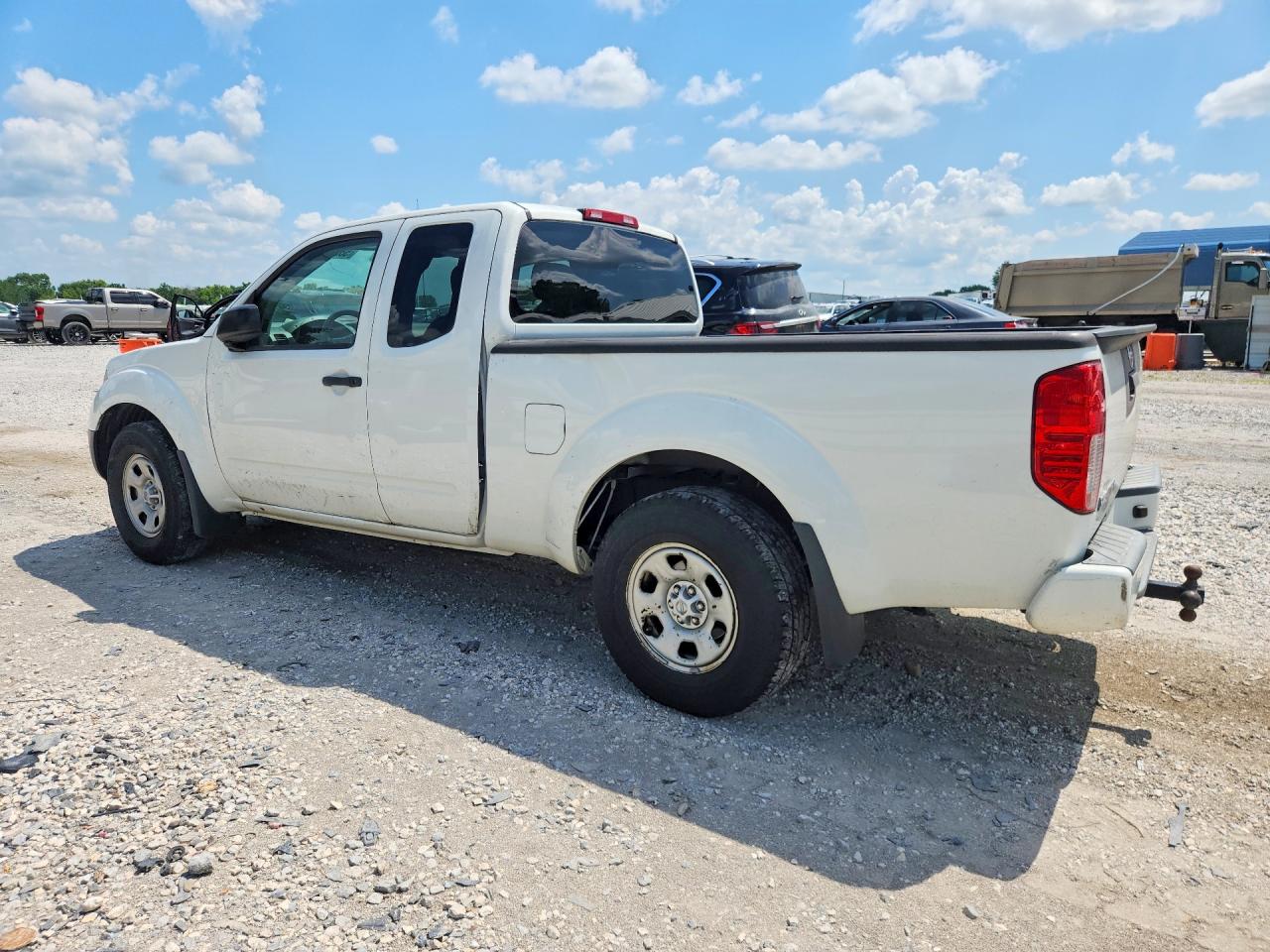 2020 NISSAN FRONTIER