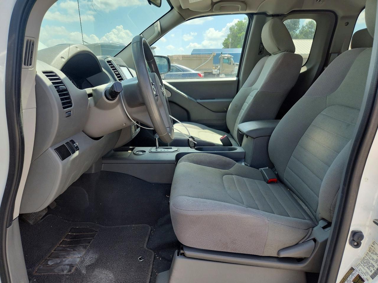 2020 NISSAN FRONTIER