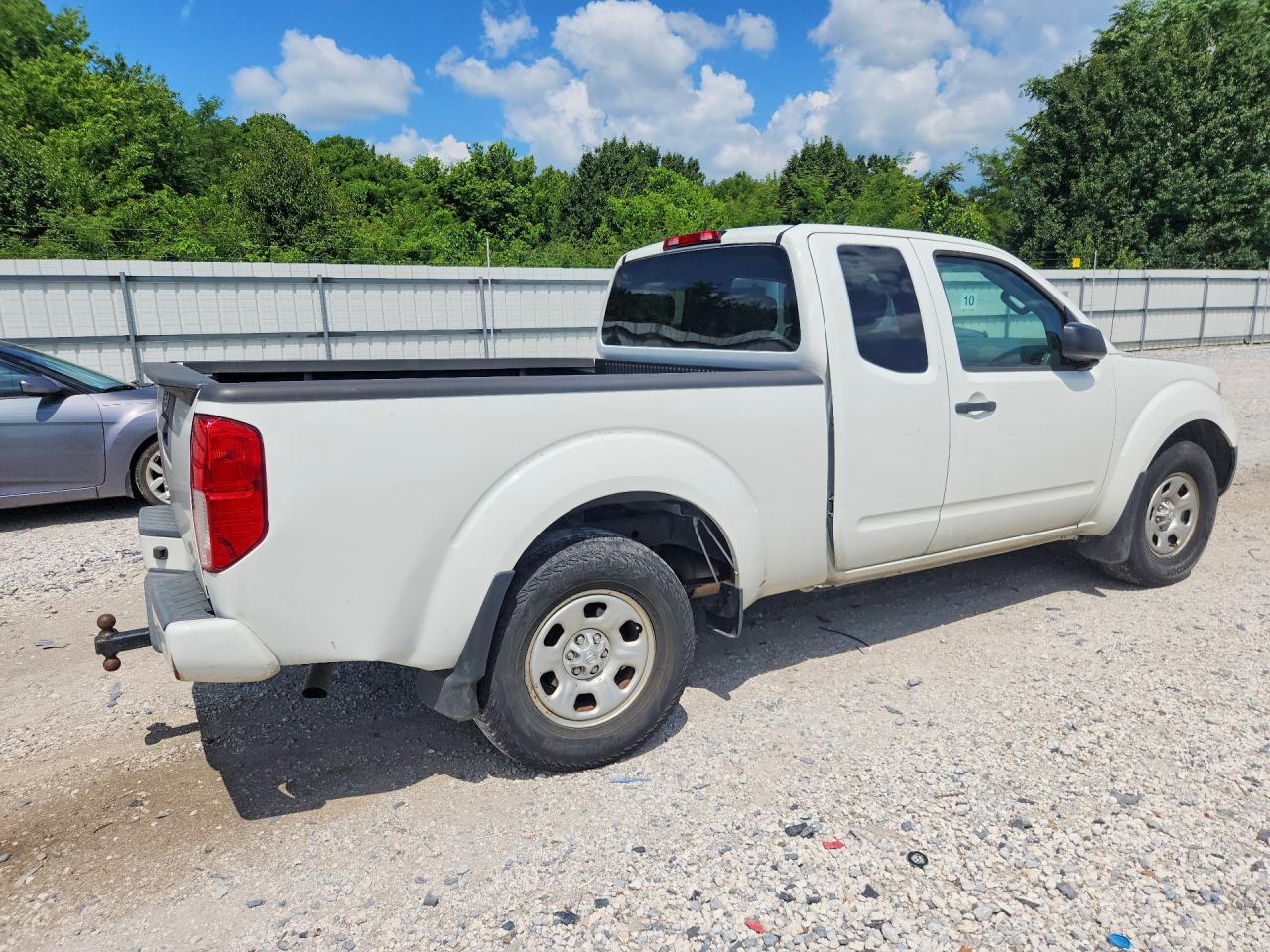2020 NISSAN FRONTIER