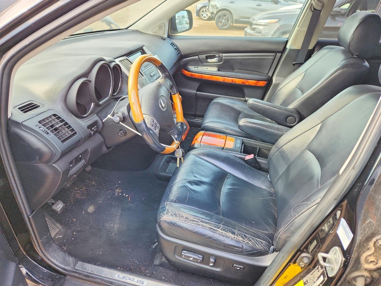 2004 LEXUS RX330