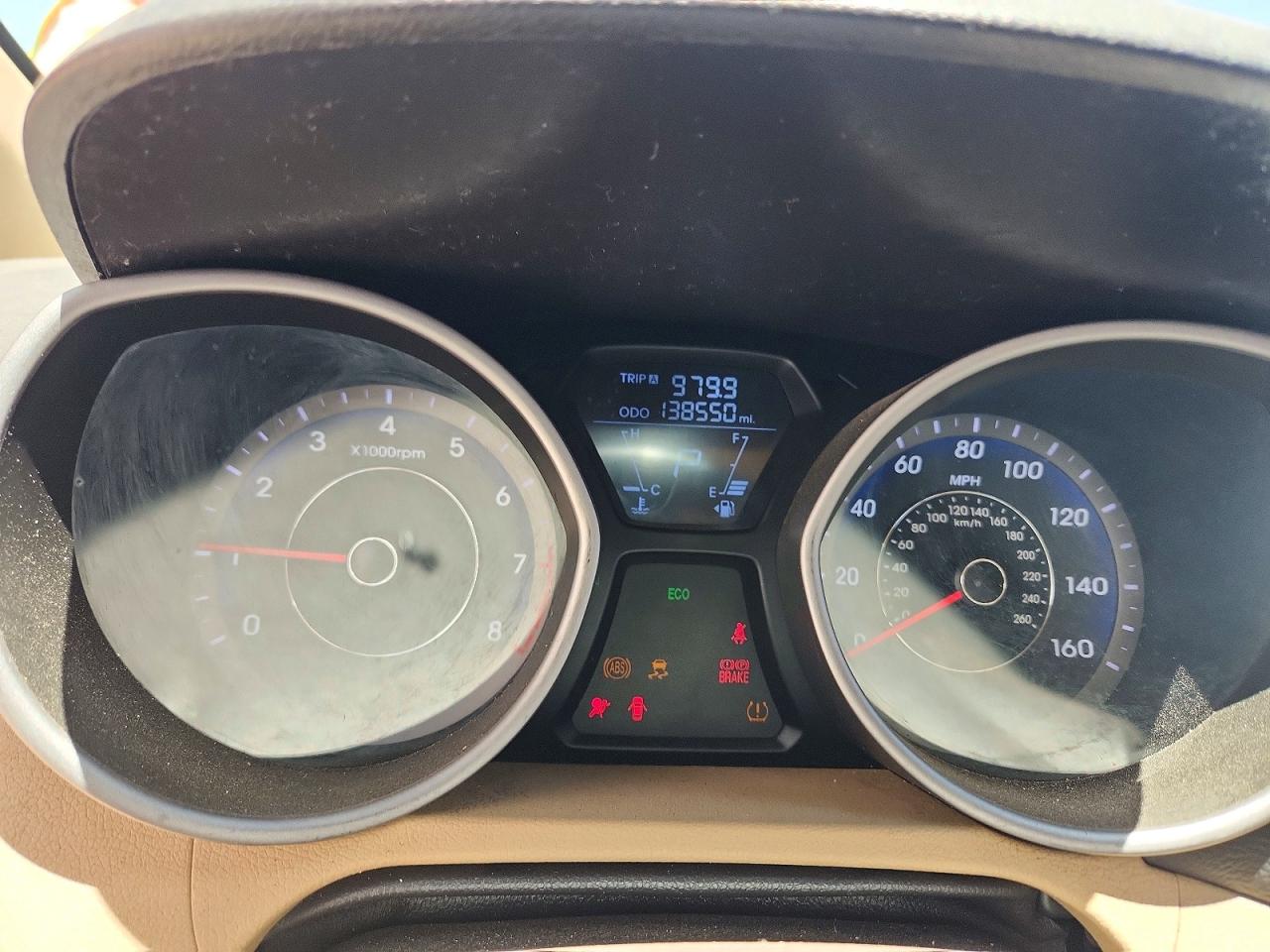 2013 HYUNDAI ELANTRA