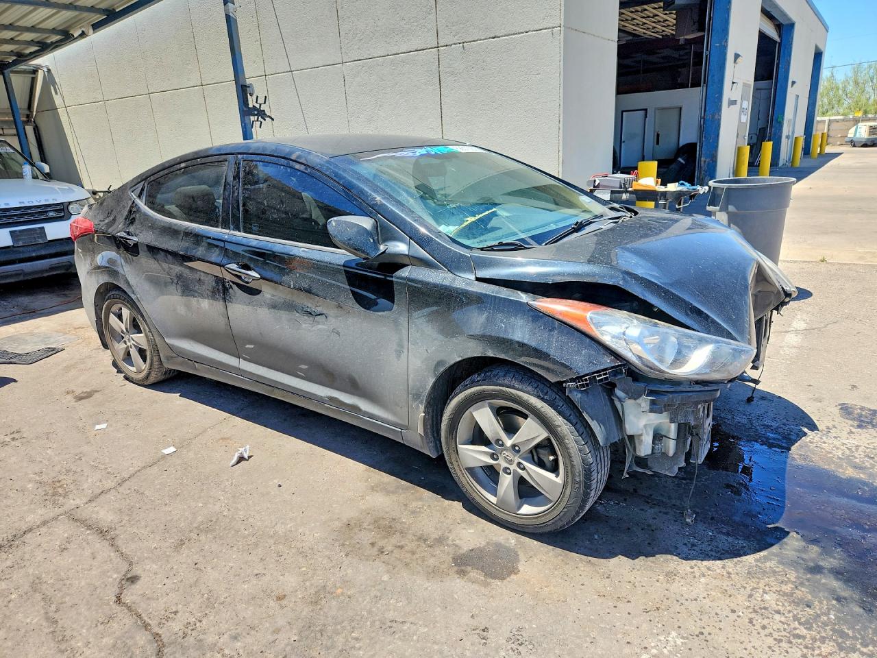 2013 HYUNDAI ELANTRA