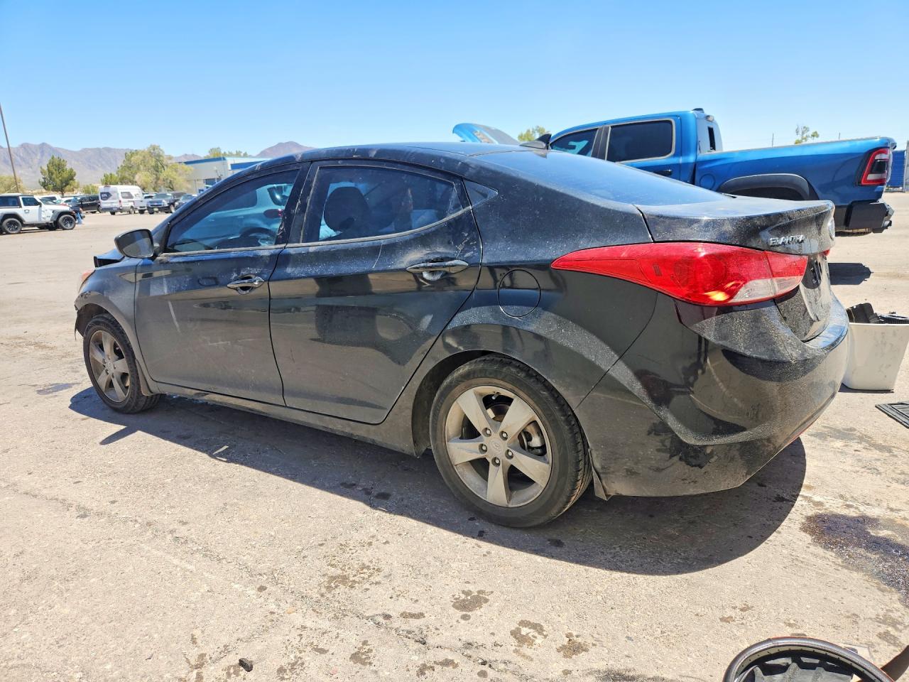 2013 HYUNDAI ELANTRA