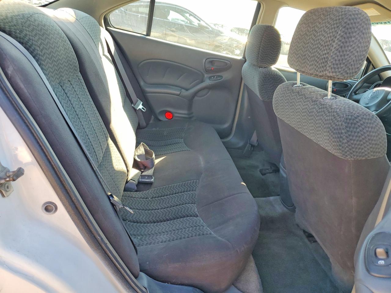 2004 PONTIAC GRANDAM