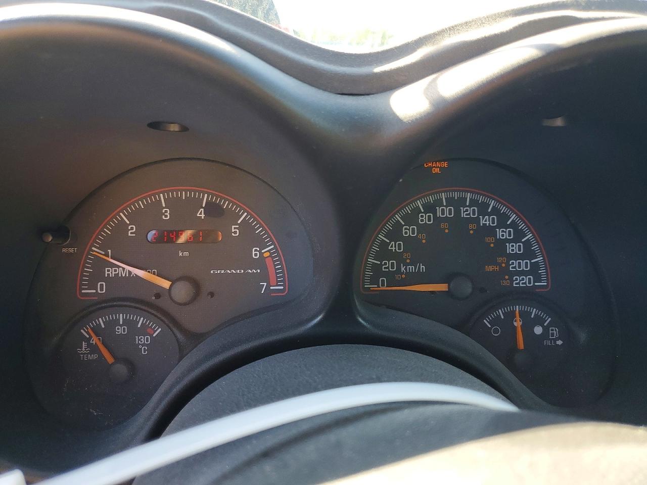 2004 PONTIAC GRANDAM