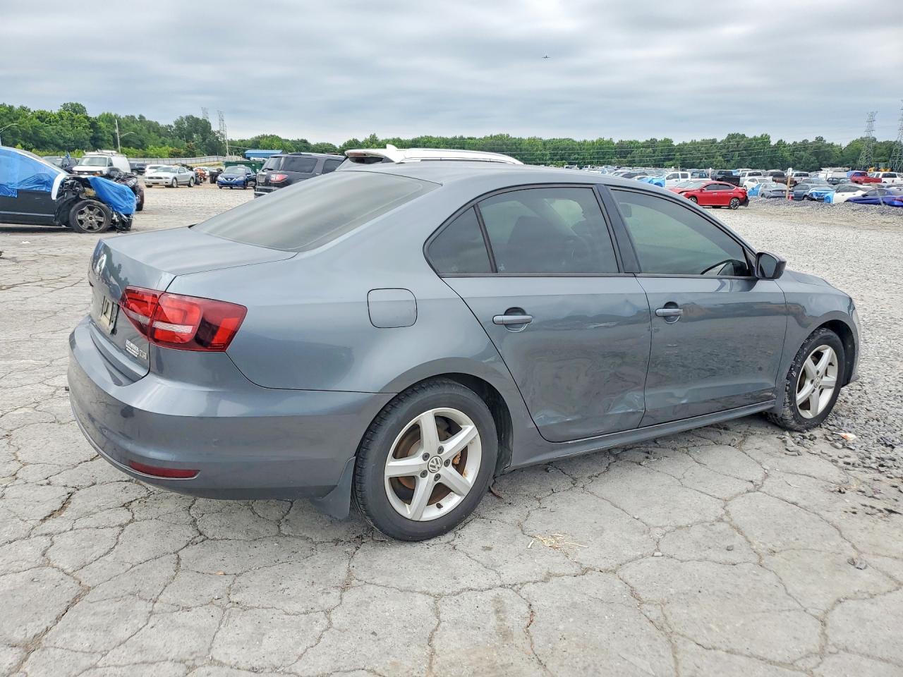2016 VOLKSWAGEN JETTA