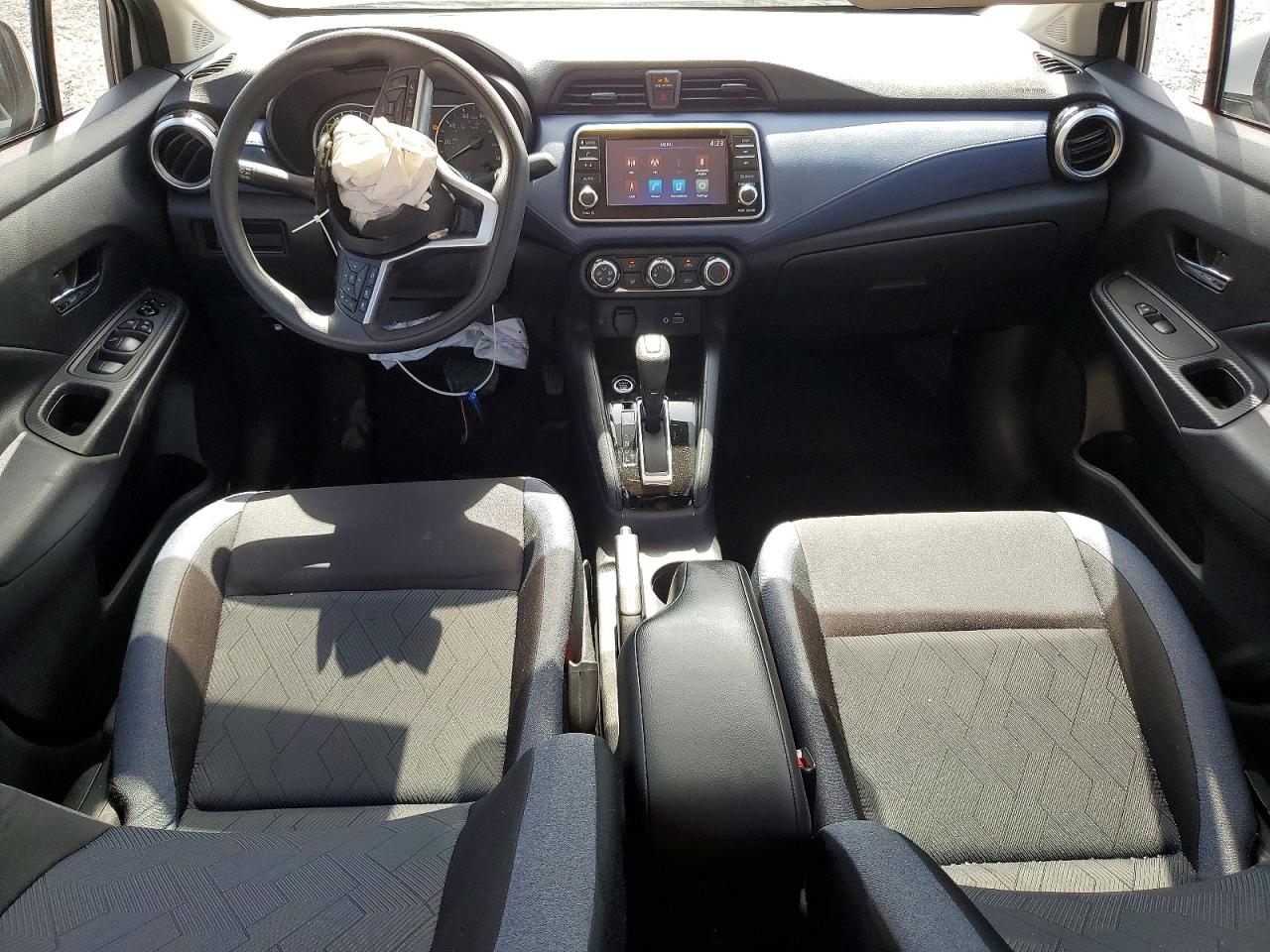 2024 NISSAN VERSA