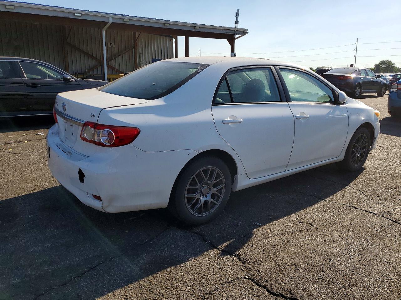 2012 TOYOTA COROLLA