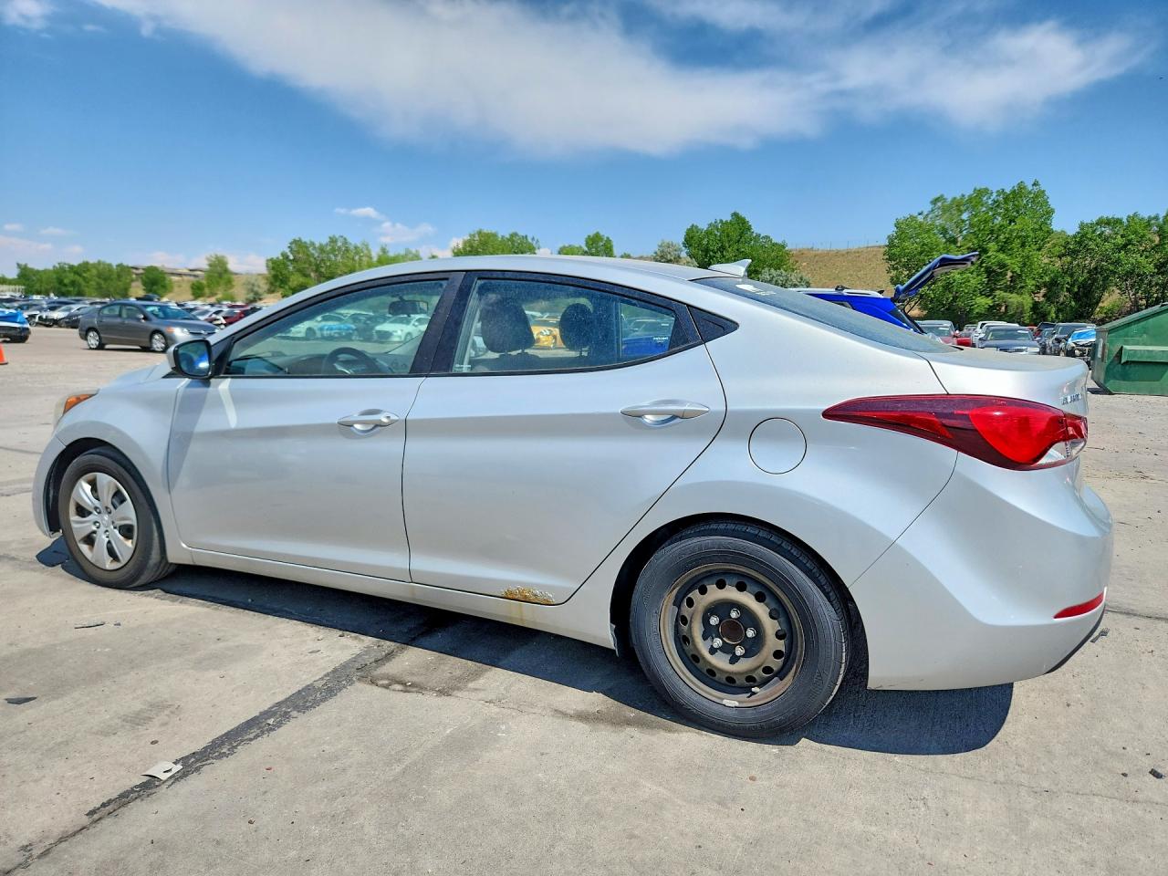 2016 HYUNDAI ELANTRA