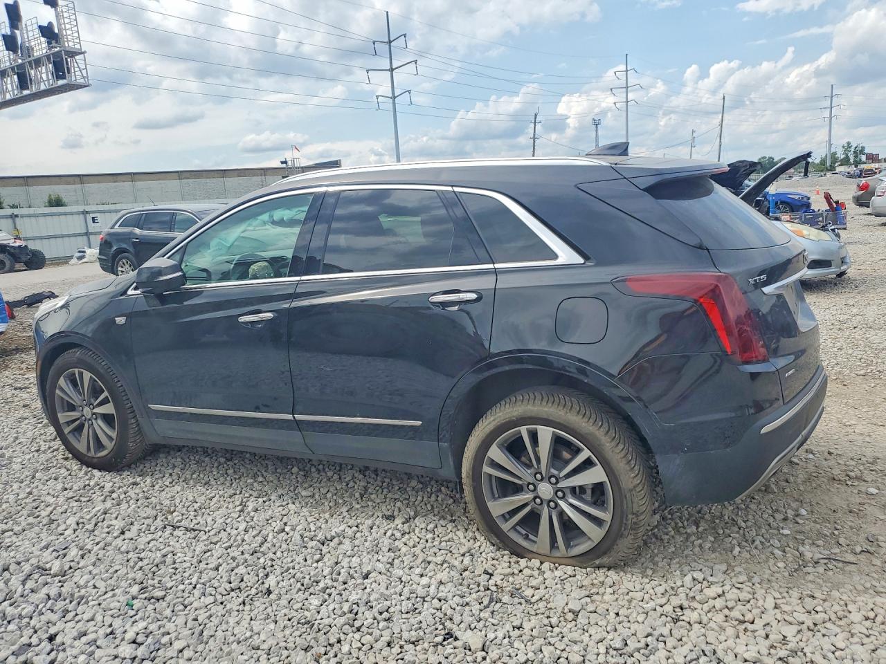 2021 CADILLAC XT5
