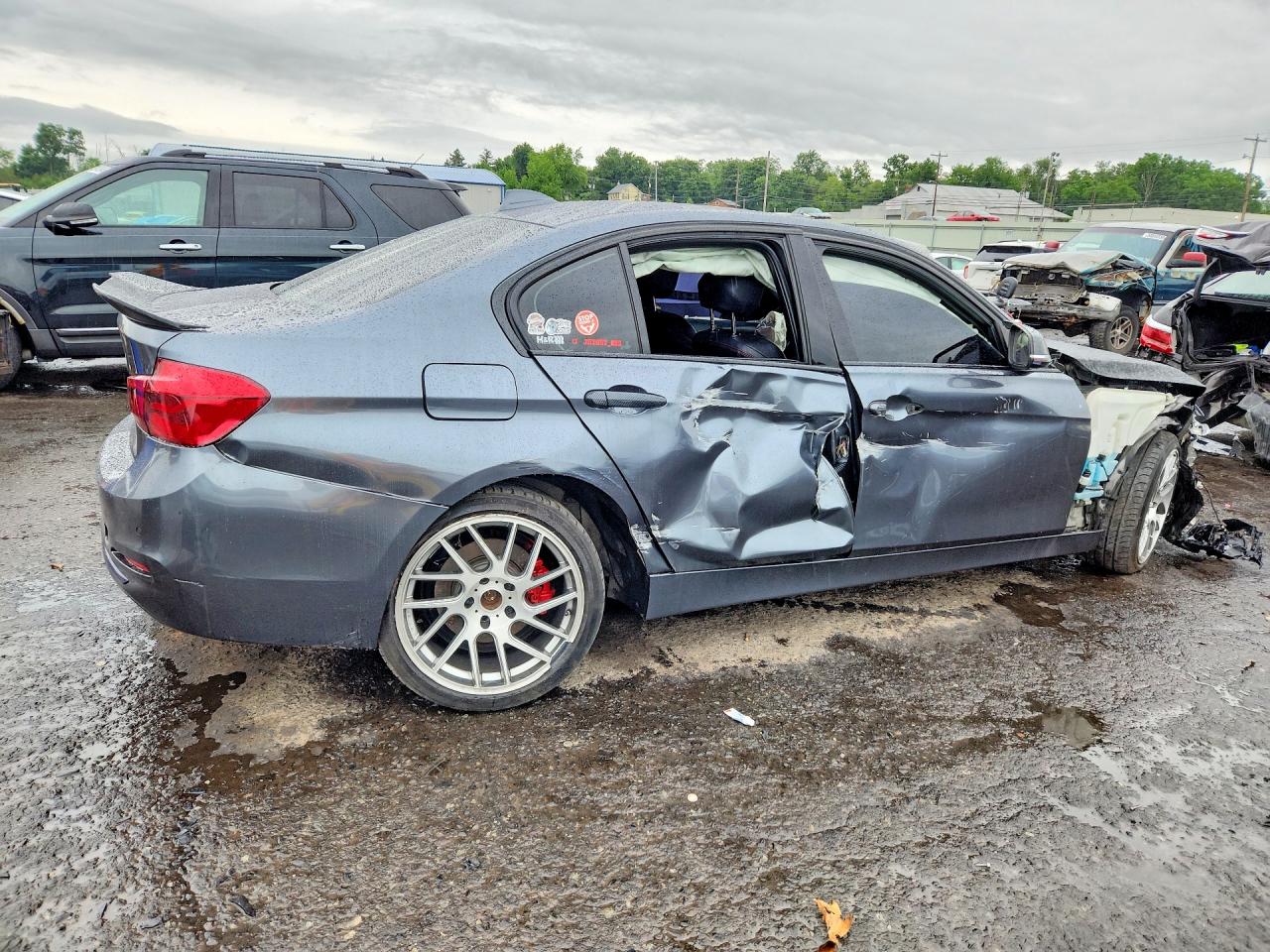 2017 BMW 3 SERIES