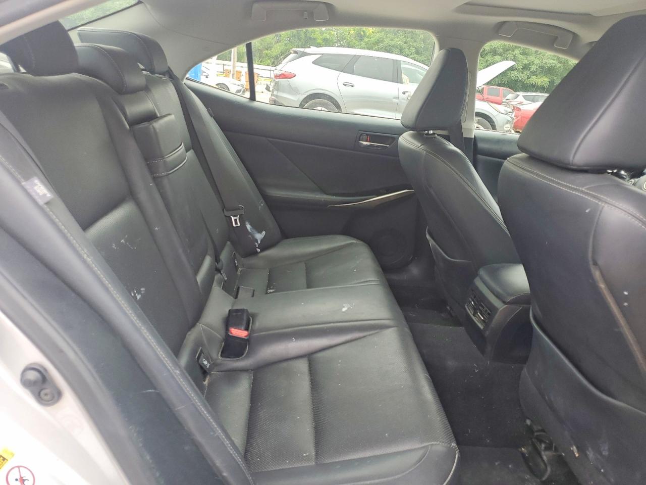 2016 LEXUS IS