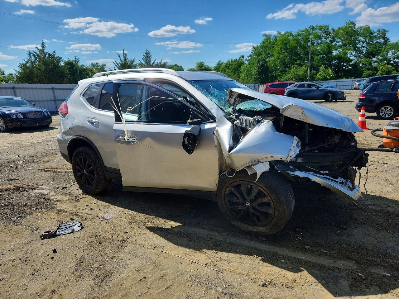 2018 NISSAN ROGUE