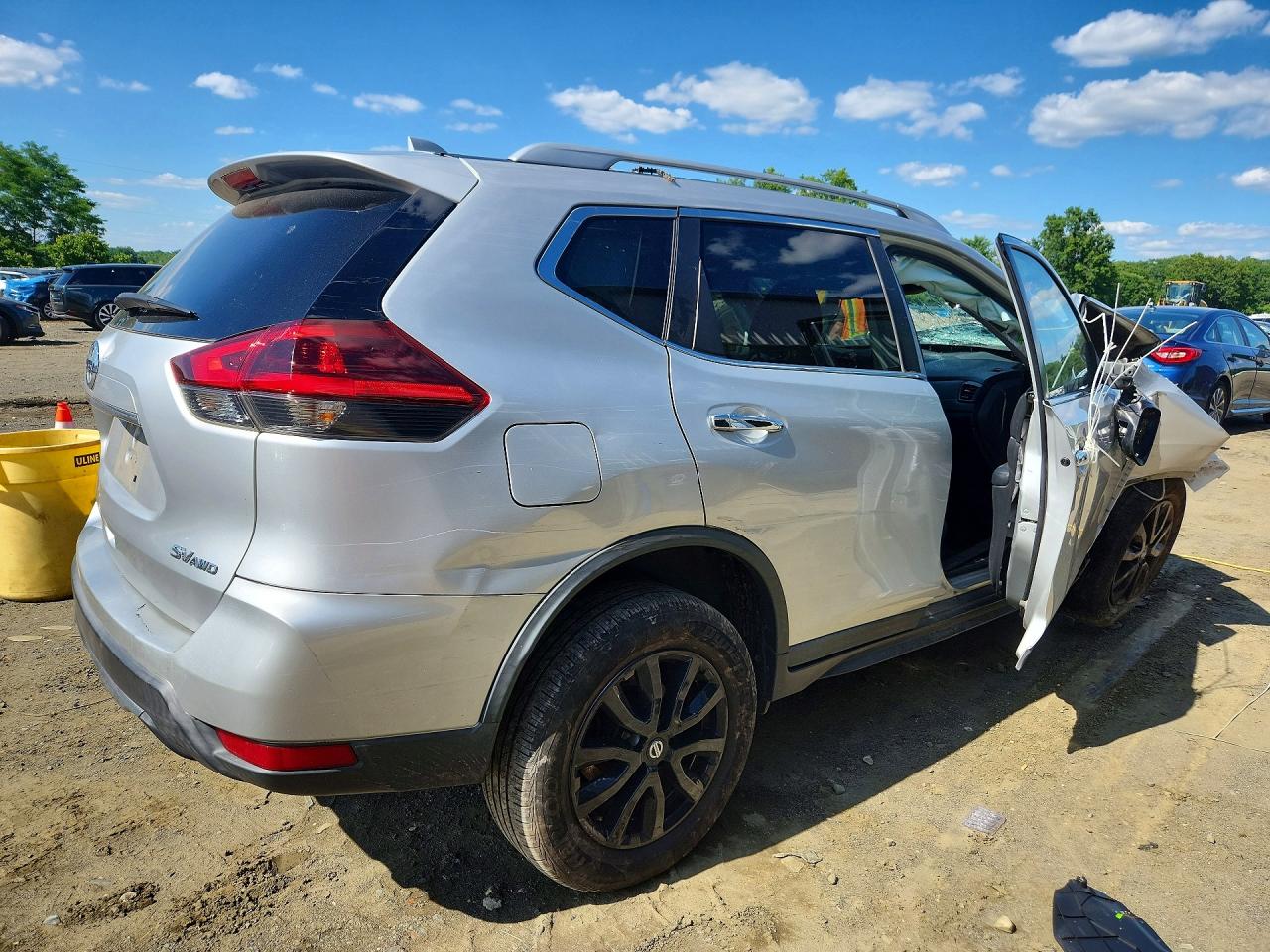 2018 NISSAN ROGUE