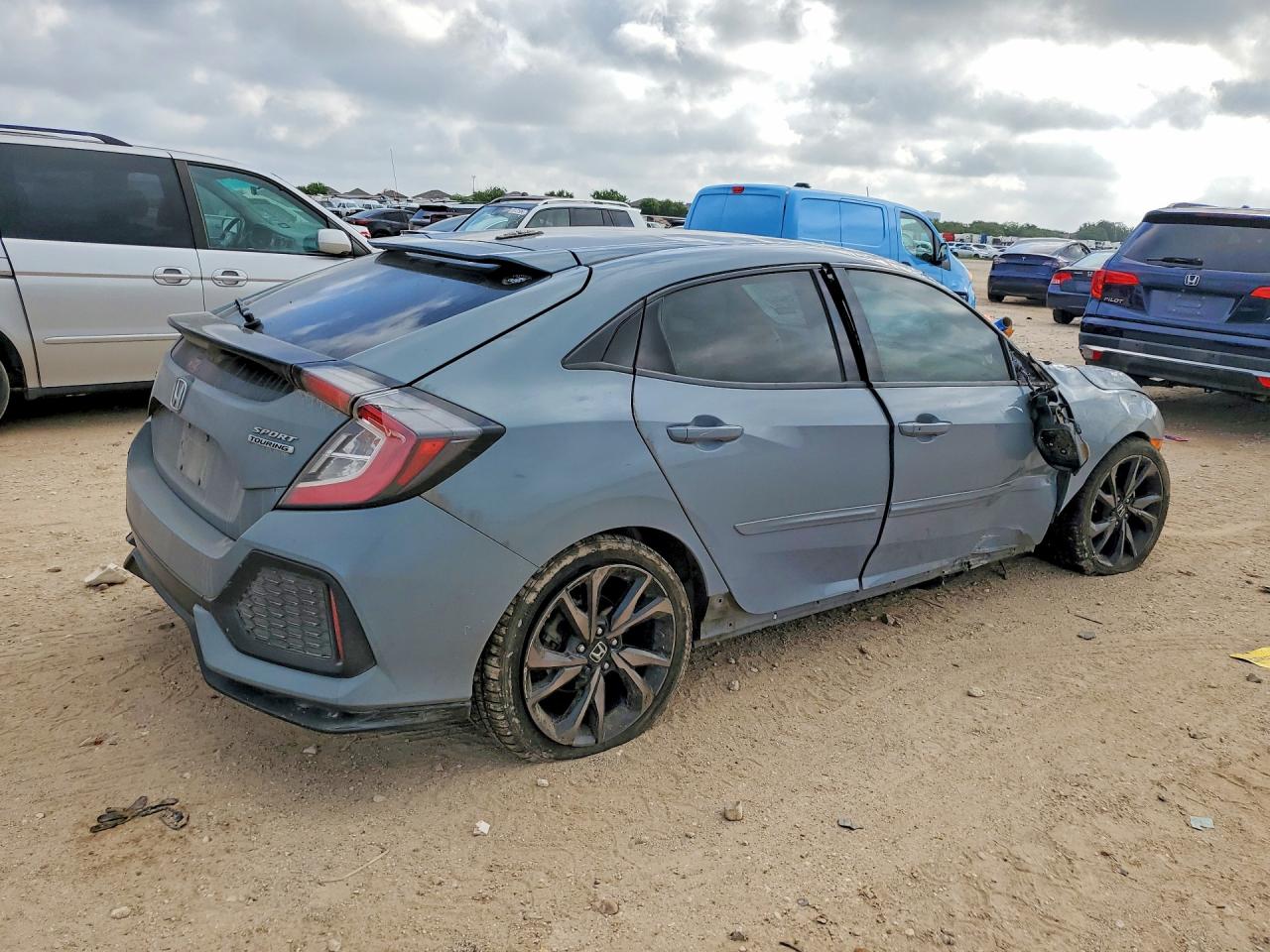 2017 HONDA CIVIC