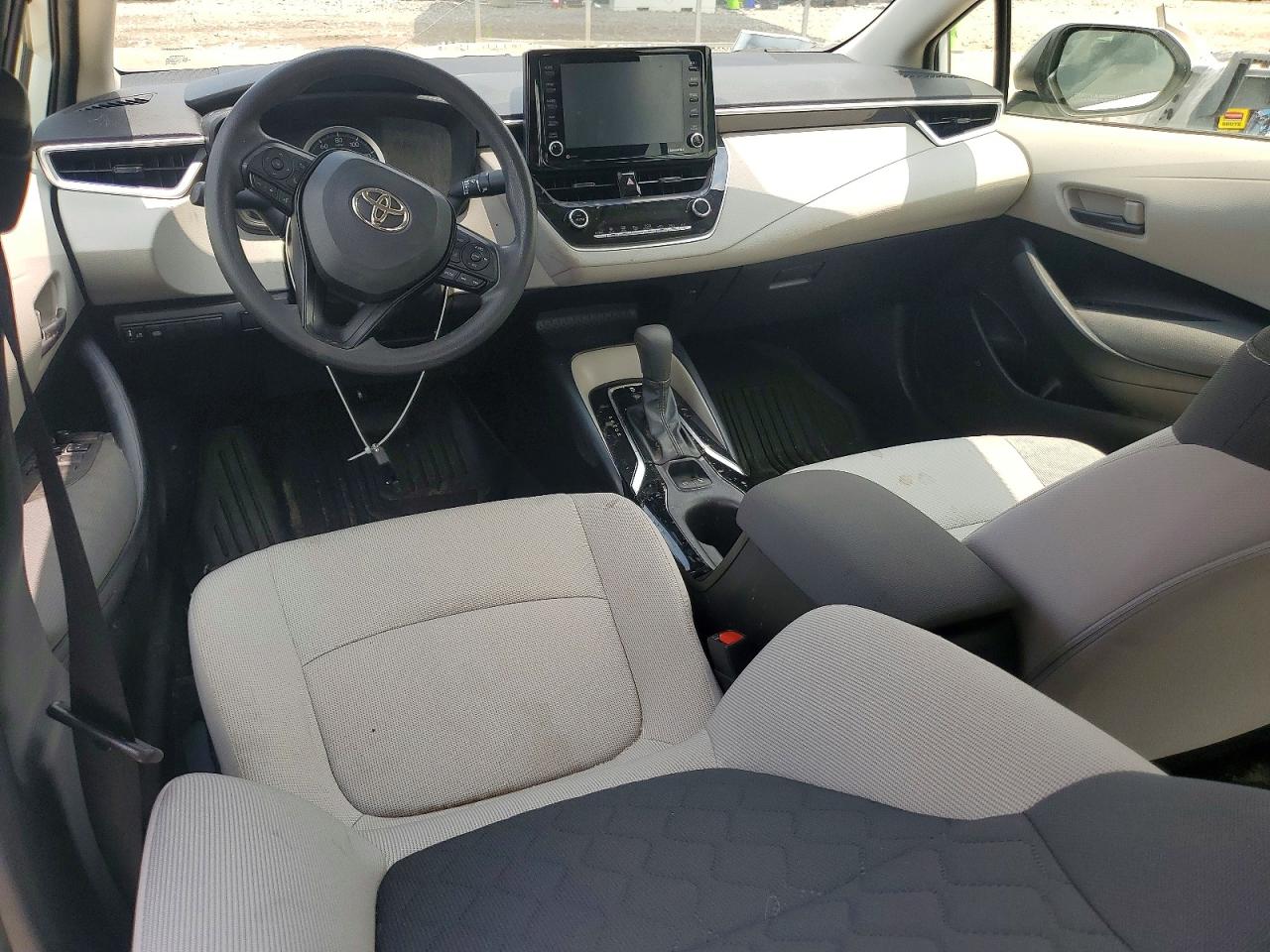 2022 TOYOTA COROLLA