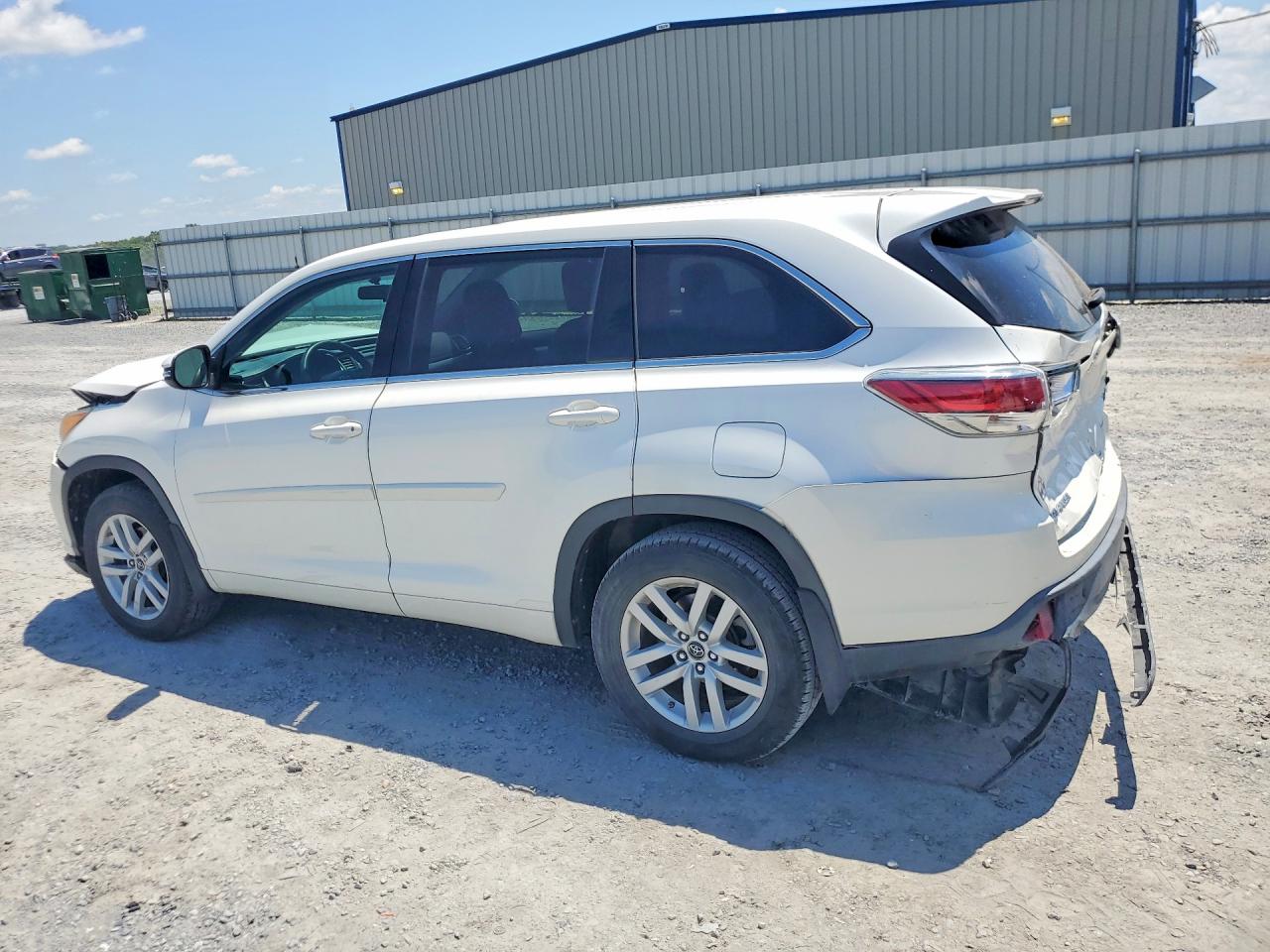 2016 TOYOTA HIGHLANDER