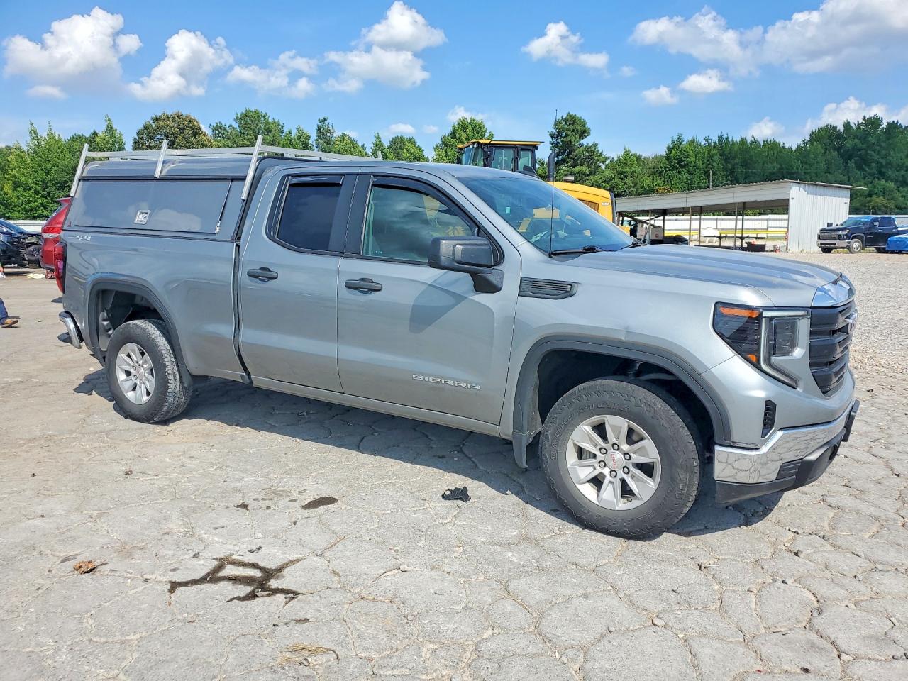 2024 GMC SIERRA