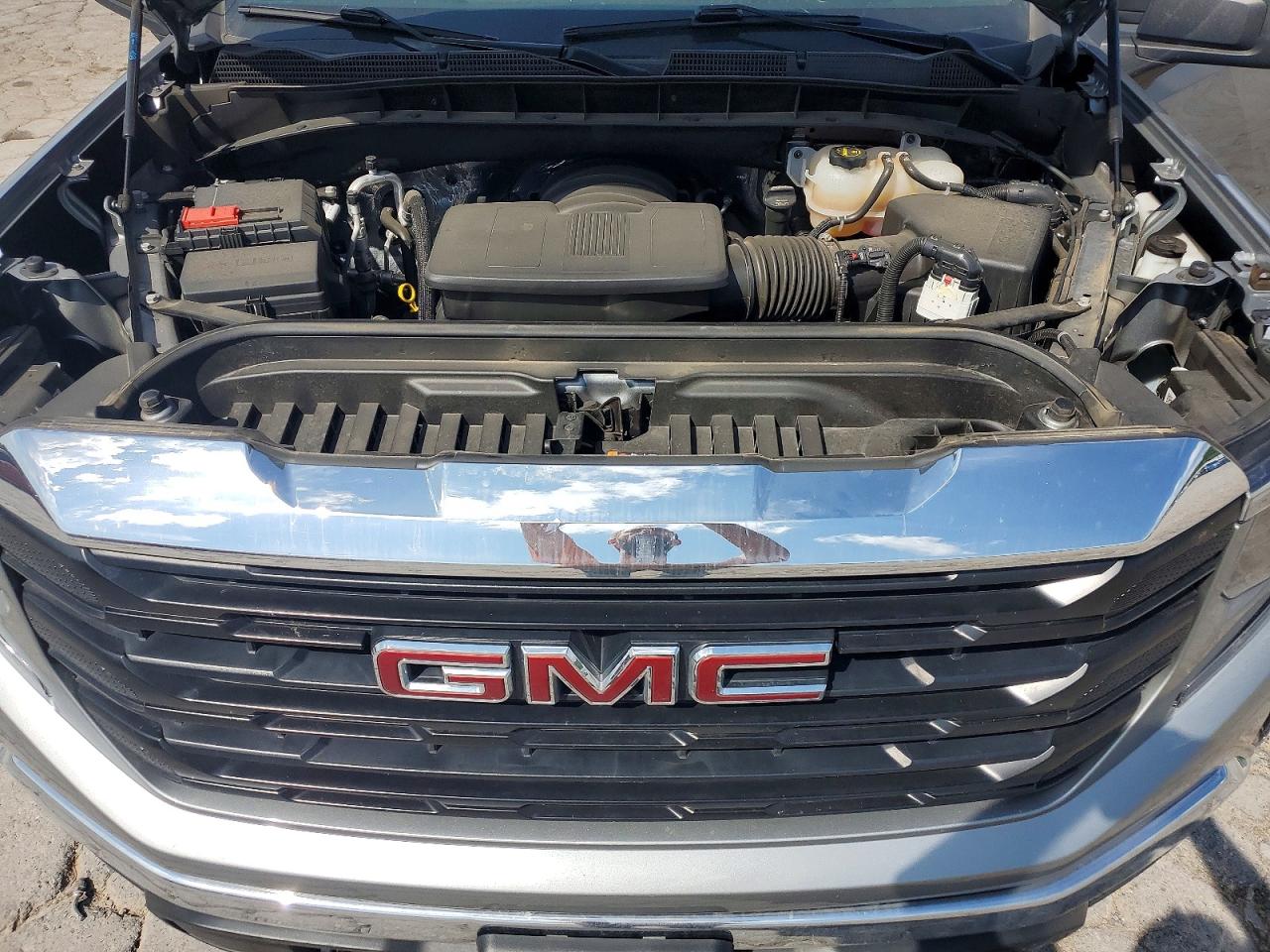 2024 GMC SIERRA