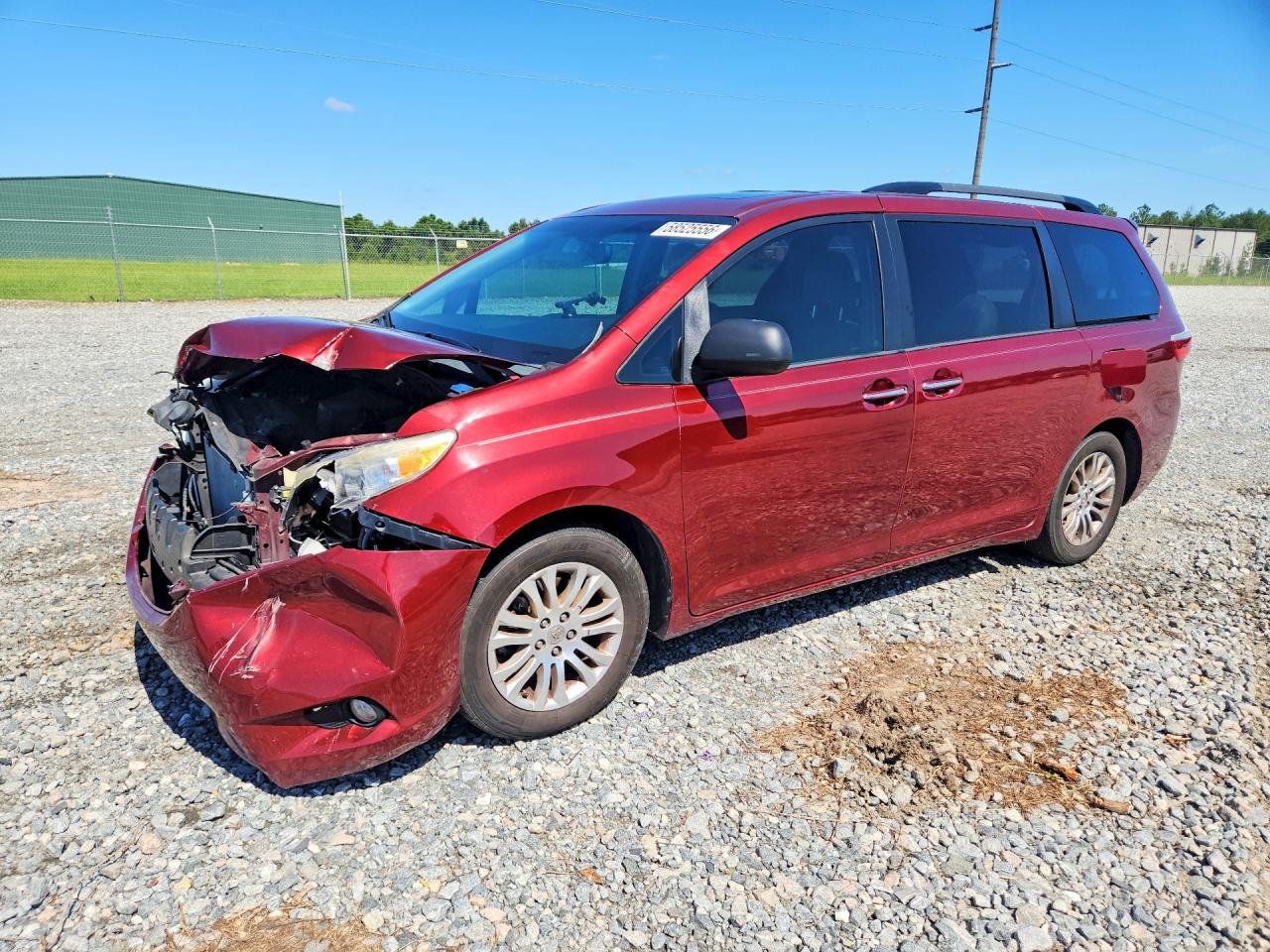 2015 TOYOTA SIENNA