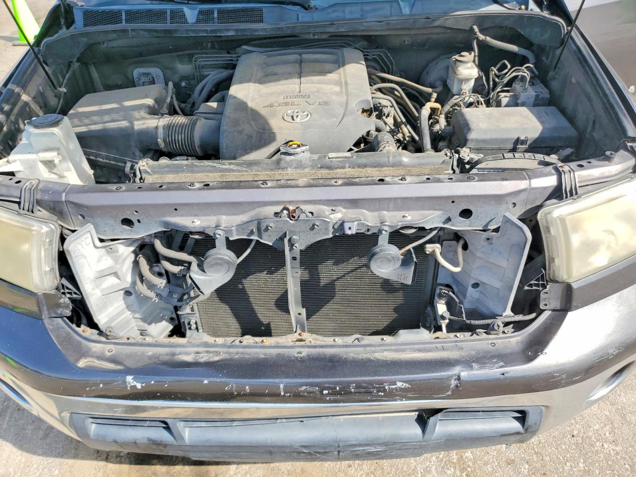 2012 TOYOTA TUNDRA