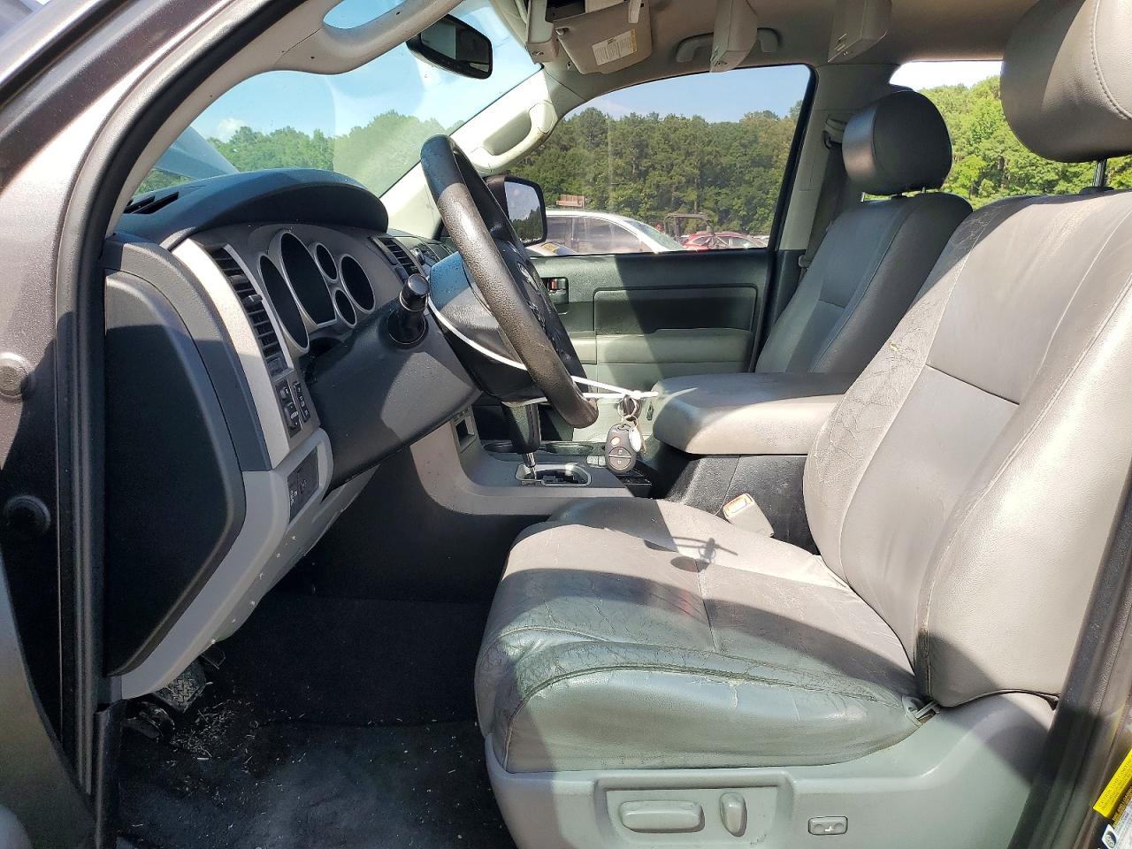 2012 TOYOTA TUNDRA