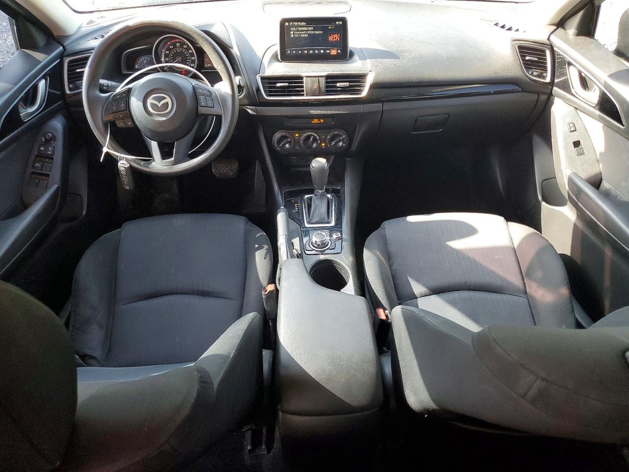 2016 MAZDA 3