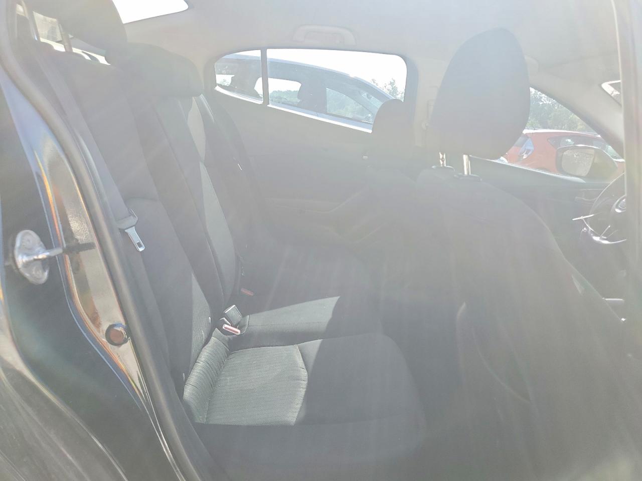 2016 MAZDA 3