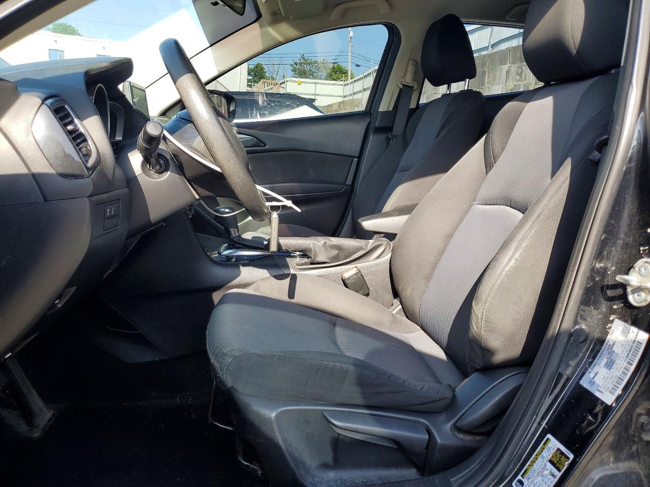 2016 MAZDA 3