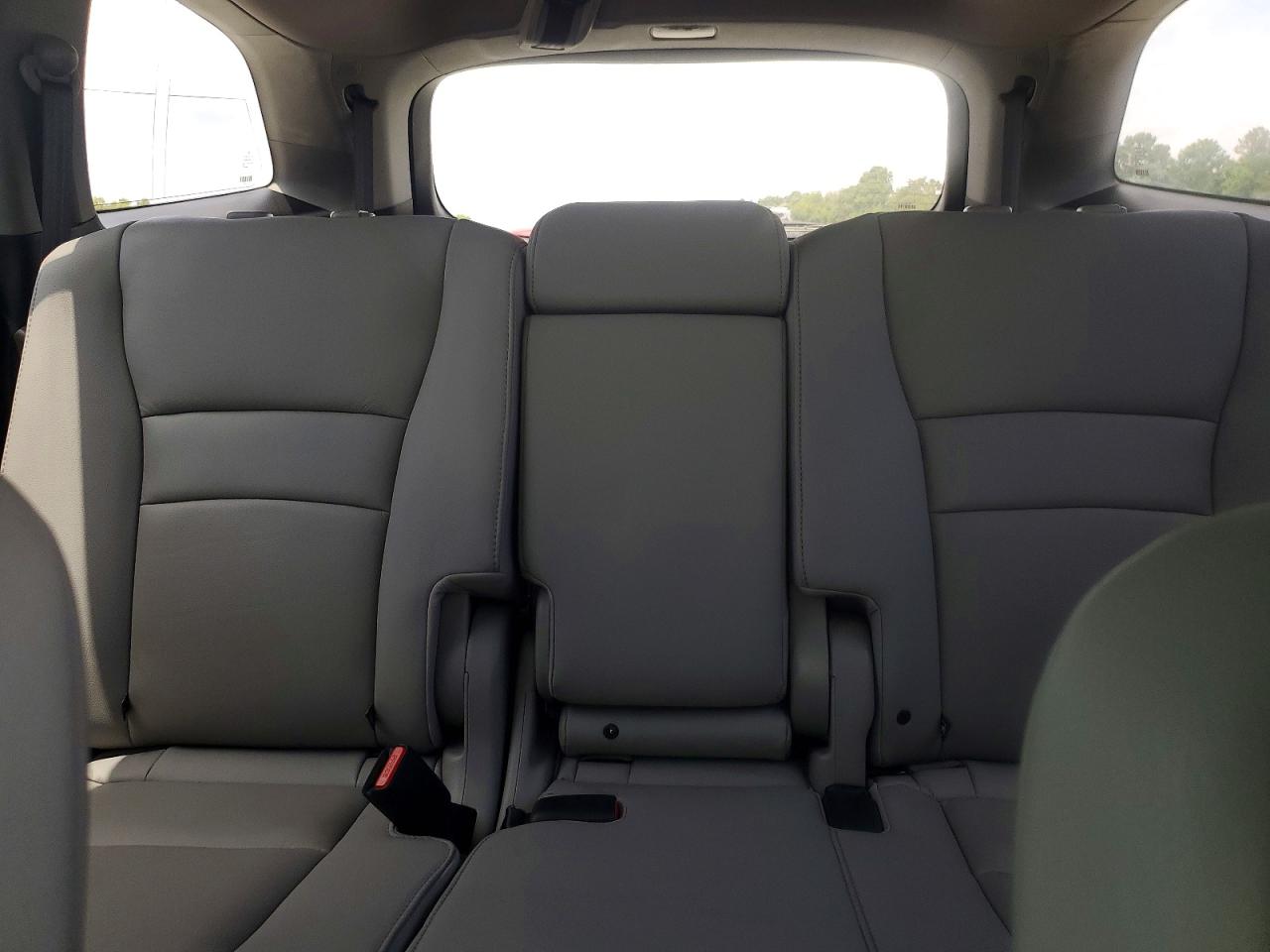 2017 HONDA PILOT
