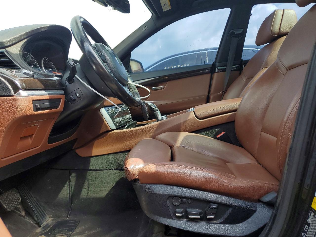 2013 BMW 5 SERIES