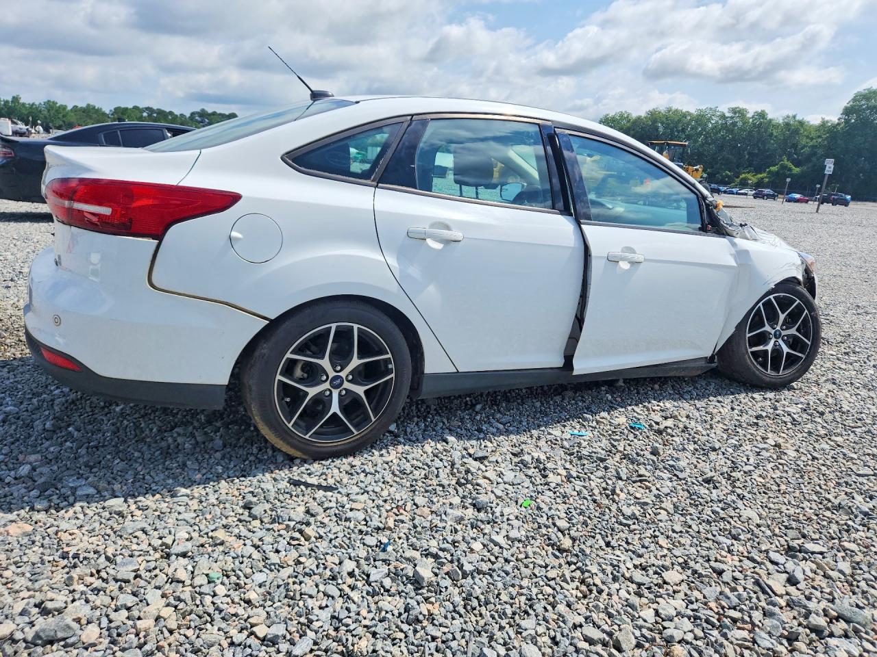 2017 FORD FOCUS