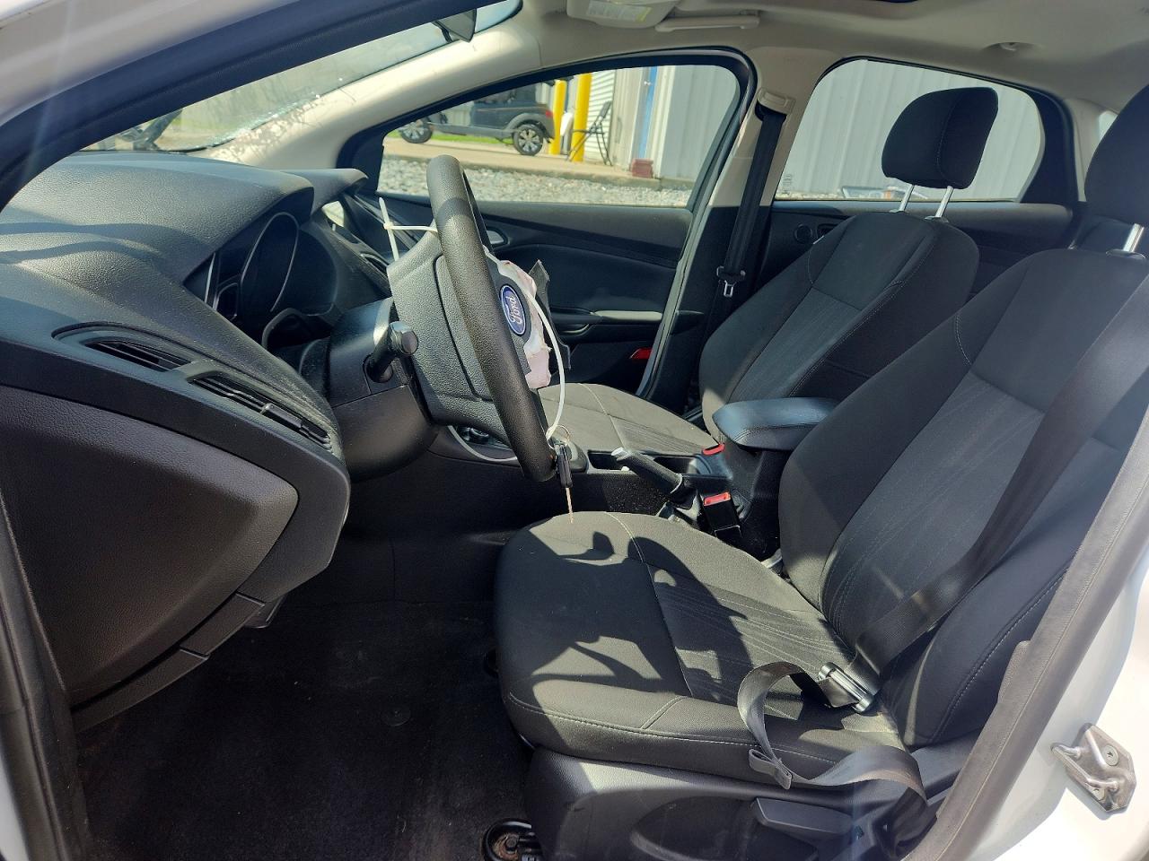 2017 FORD FOCUS