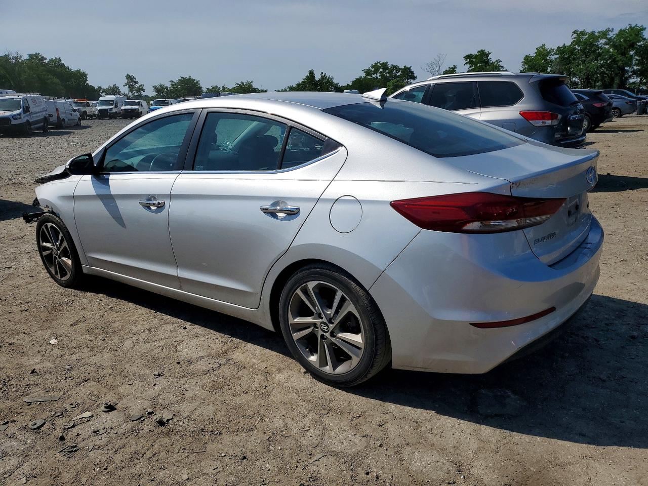 2017 HYUNDAI ELANTRA
