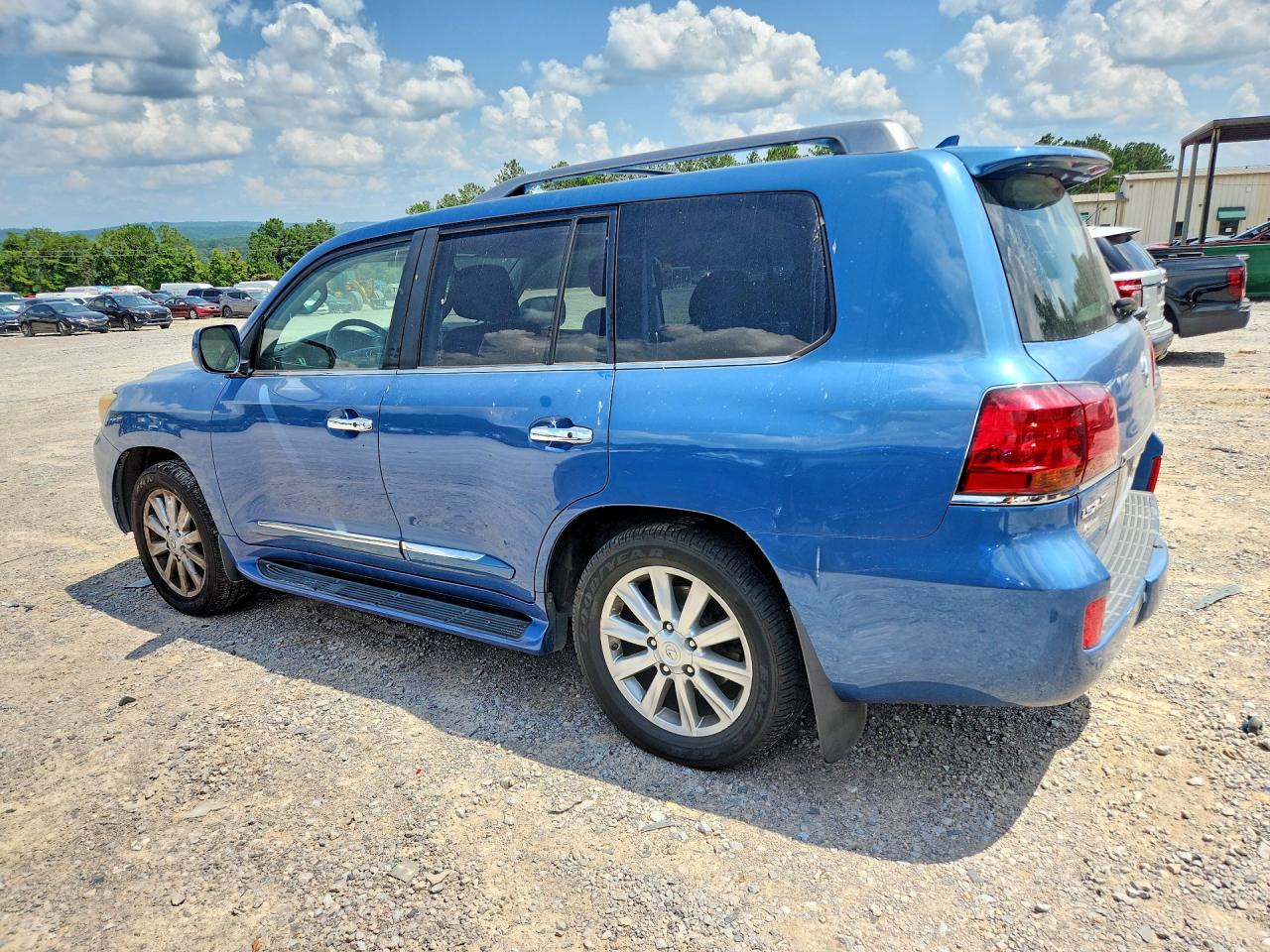 2009 LEXUS LX570