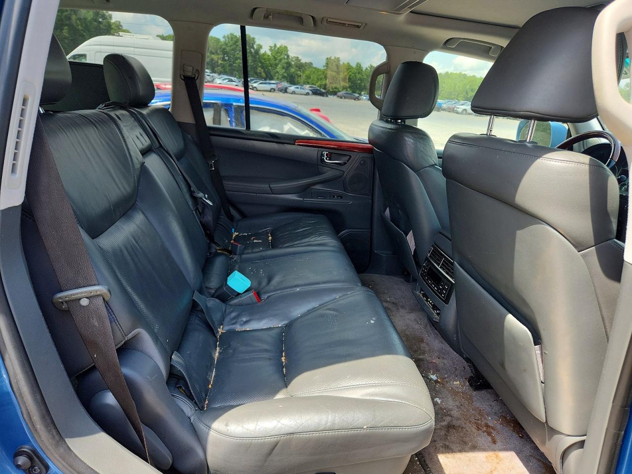 2009 LEXUS LX570