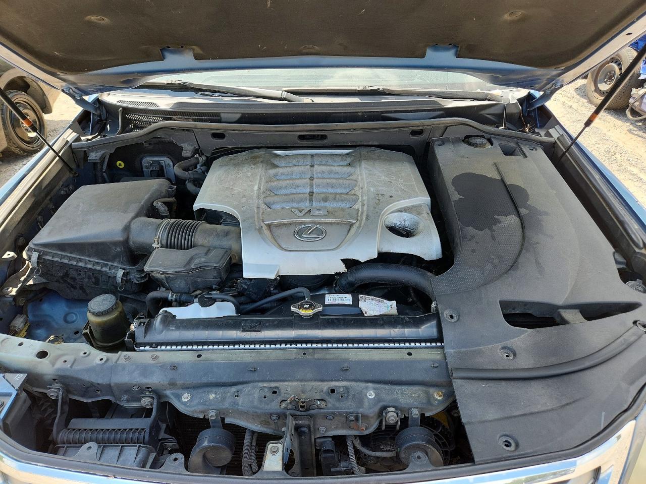 2009 LEXUS LX570