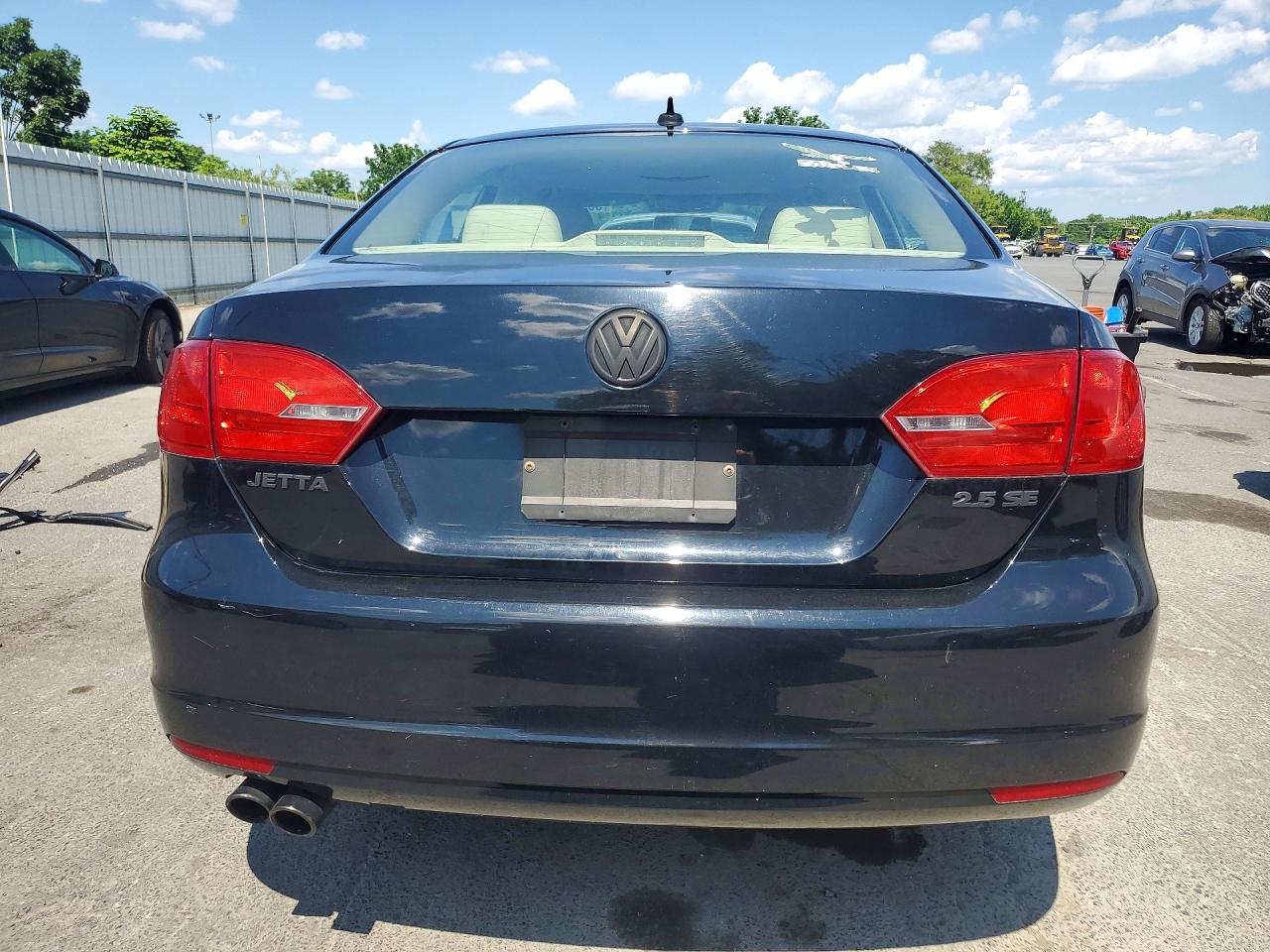 2013 VOLKSWAGEN JETTA