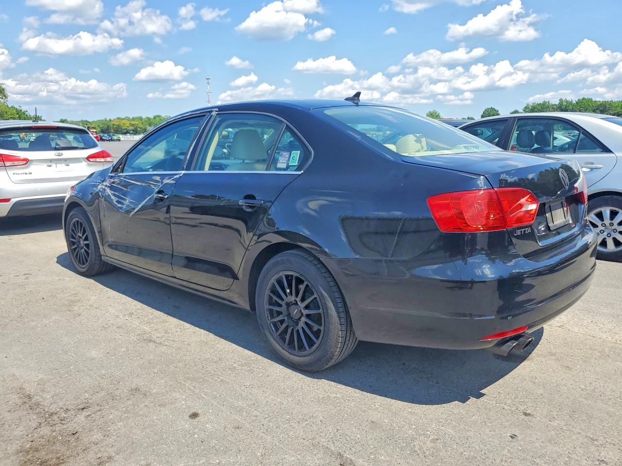 2013 VOLKSWAGEN JETTA