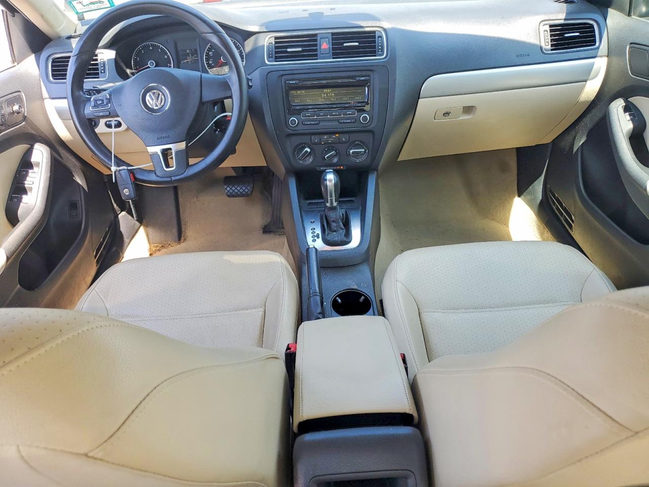 2013 VOLKSWAGEN JETTA