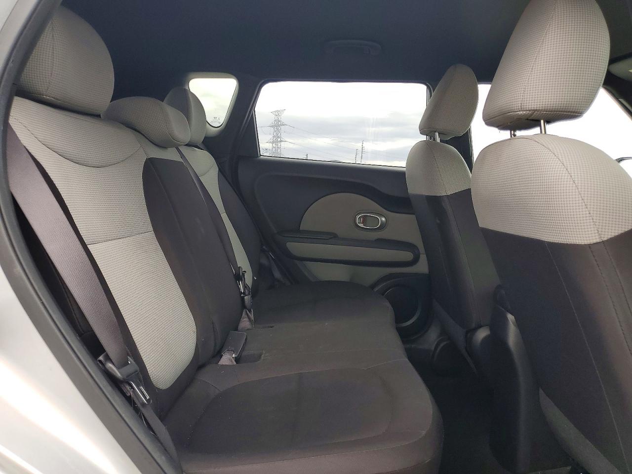 2016 KIA SOUL BASE
