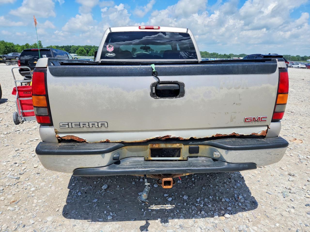 2006 GMC SIERRA