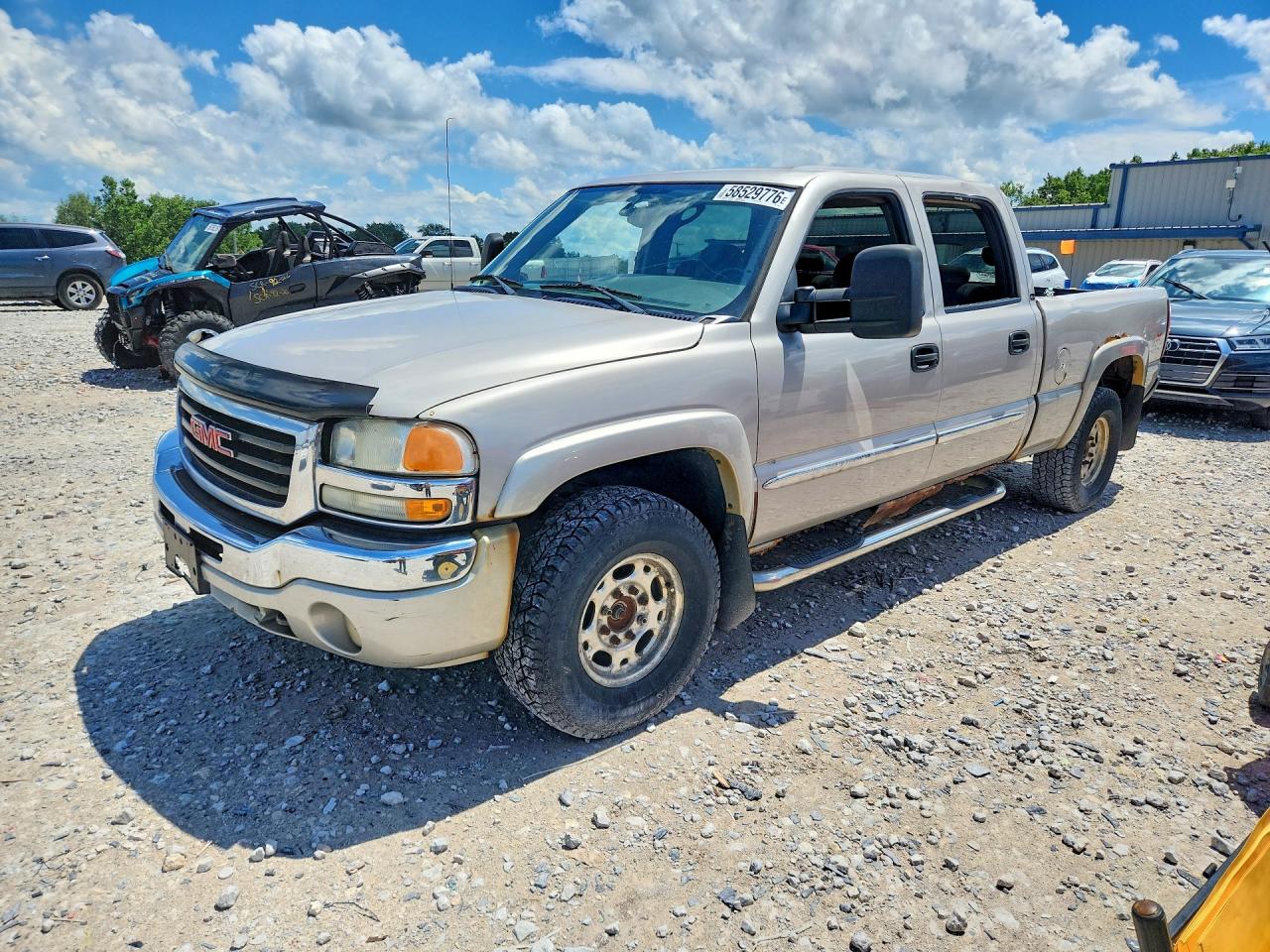 2006 GMC SIERRA