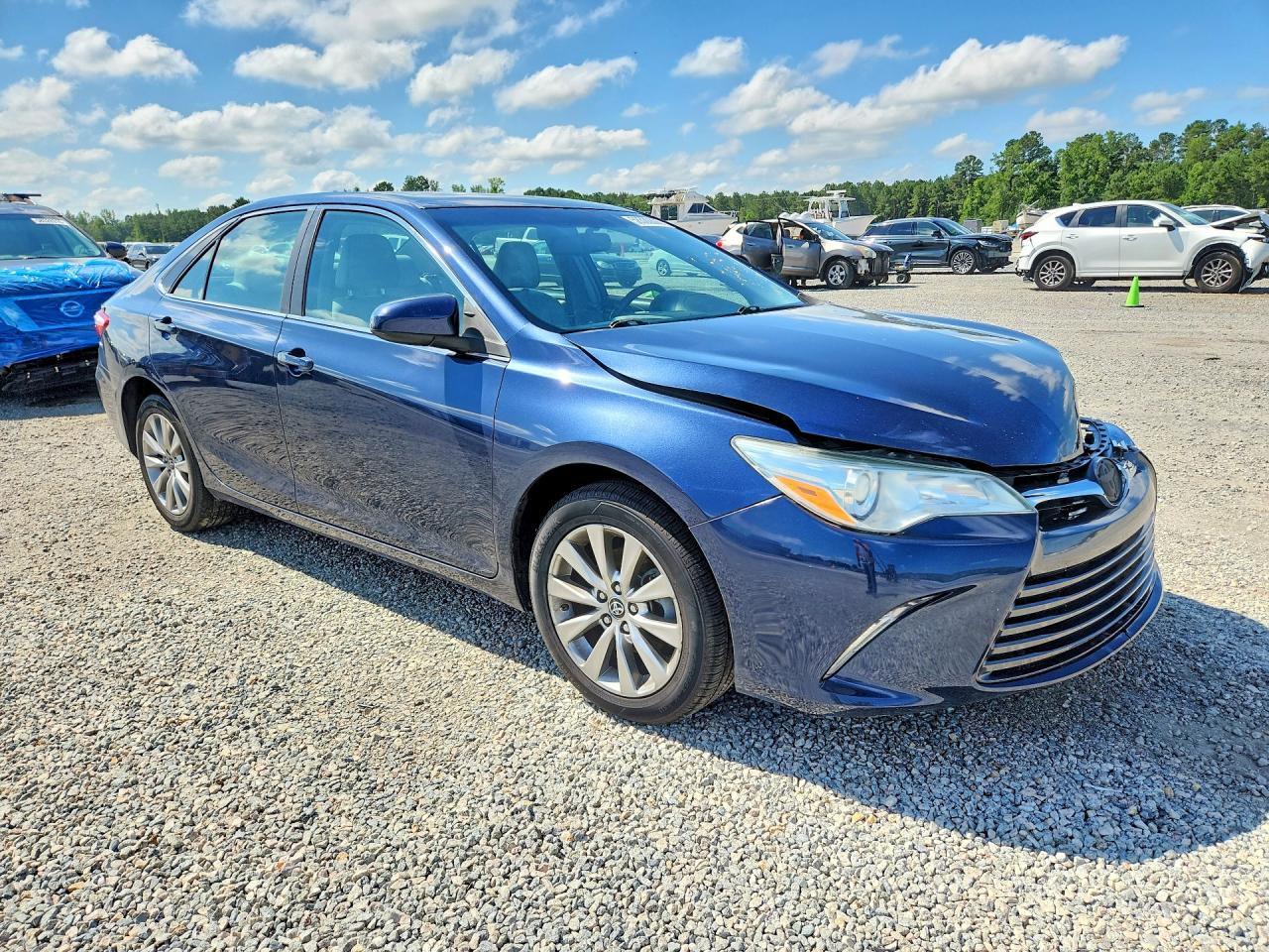 2015 TOYOTA CAMRY